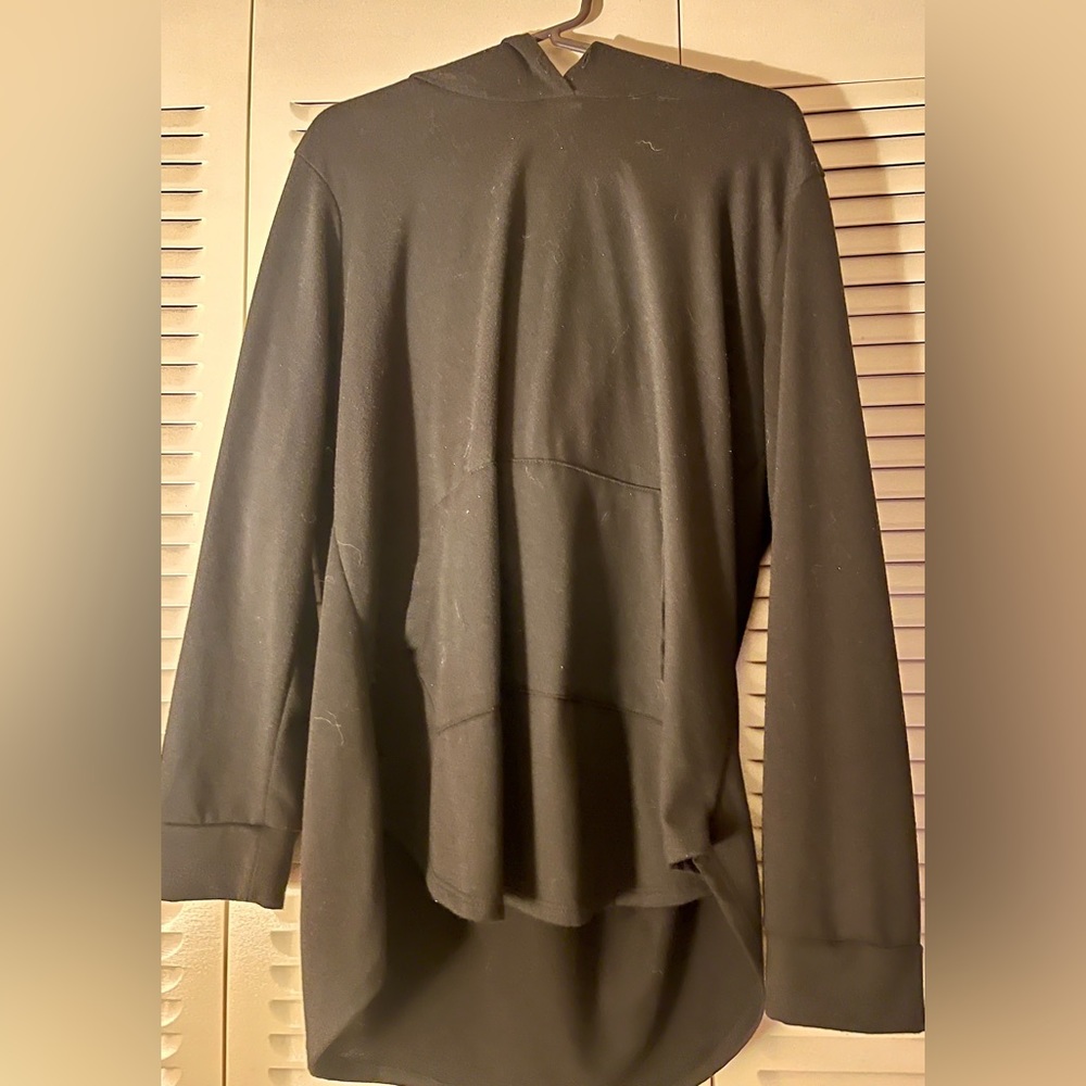Woman’s 3XL Black Pullover Hoodie